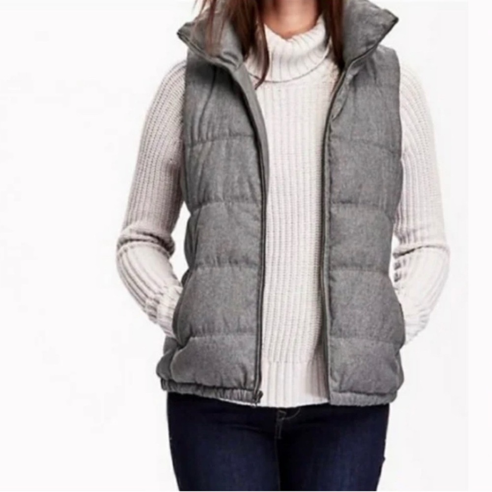 Old Navy Heather Gray Fleece-Lined Vest